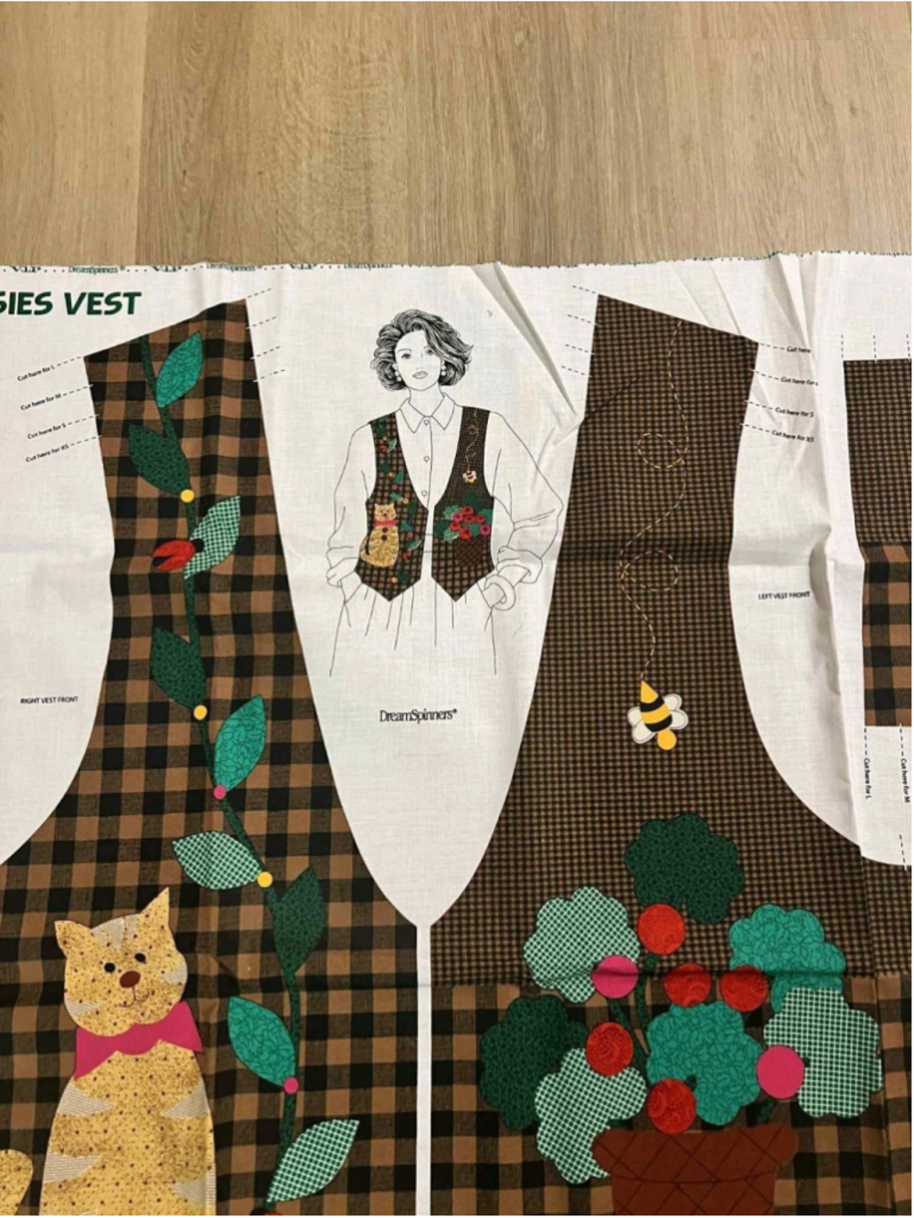 Vintage DreamSpinners Pot Full of Posies Vest Sewing Panel Cat Floral Cut & Sew